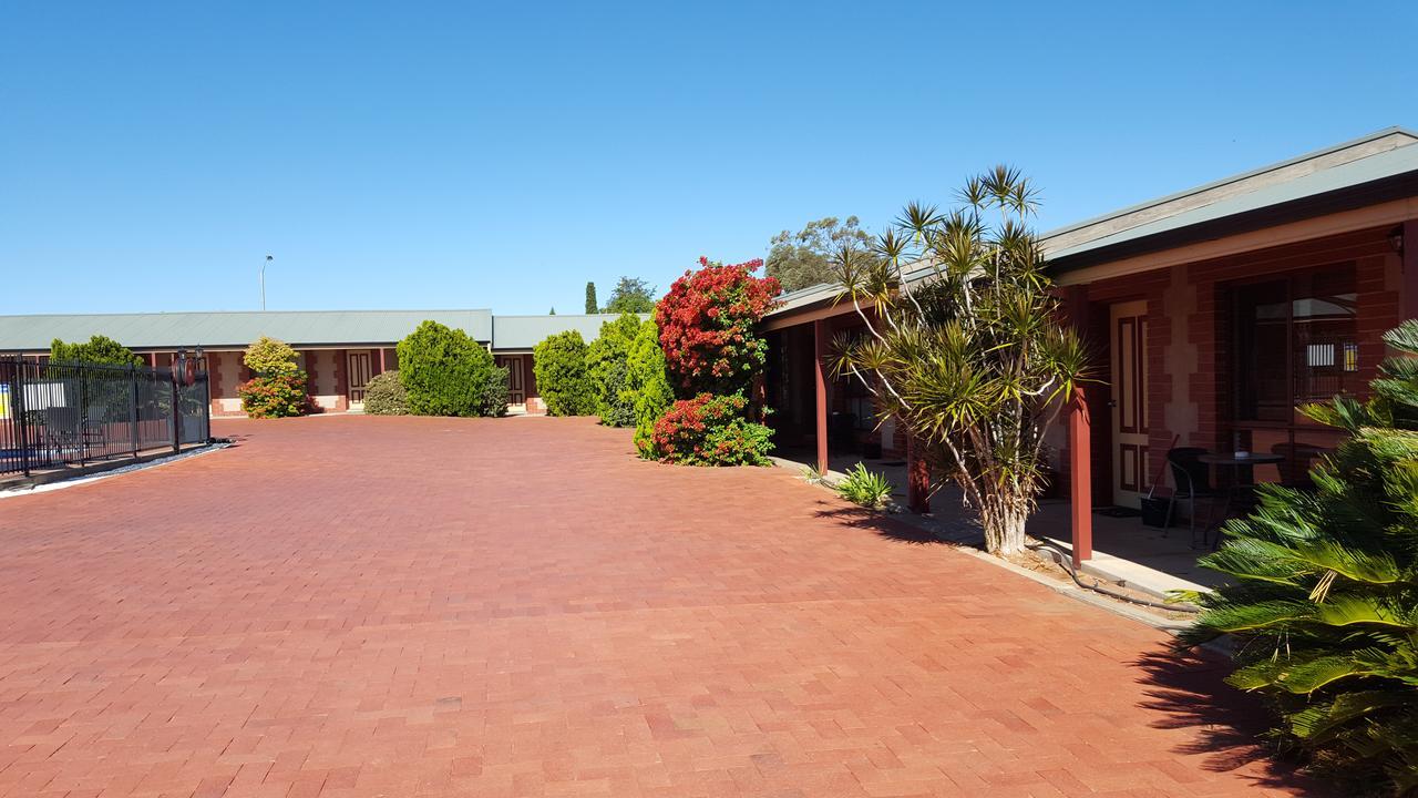 Gateway Motor Inn - Self Check-In Broken Hill Ngoại thất bức ảnh